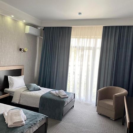 Shahristan Hotel Taraz Eksteriør billede