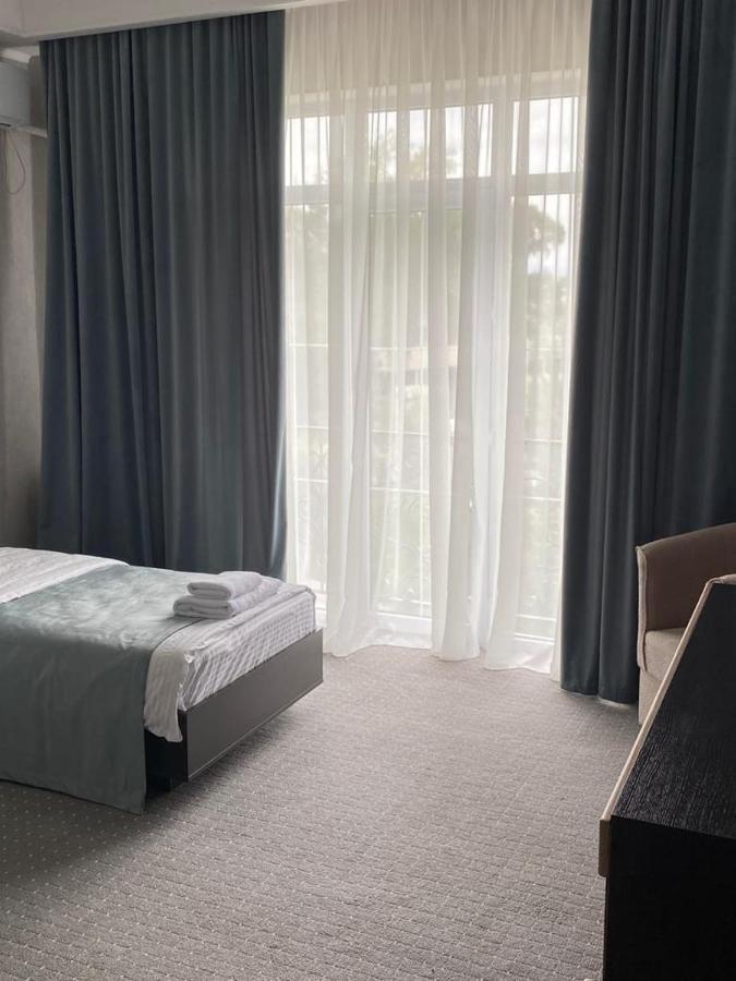 Shahristan Hotel Taraz Eksteriør billede