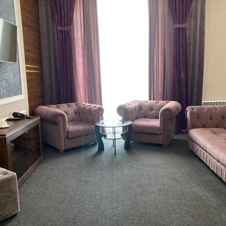 Shahristan Hotel Taraz Eksteriør billede