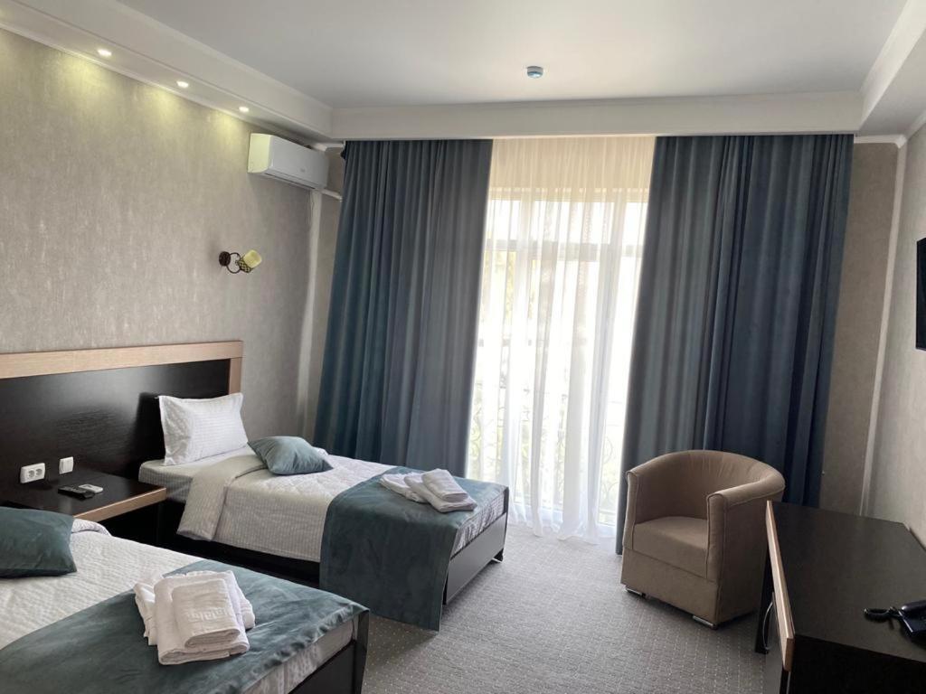 Shahristan Hotel Taraz Eksteriør billede